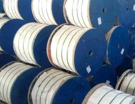 鋼絞線(xian)成型(xing)打(da)包(bao)產品(pin)